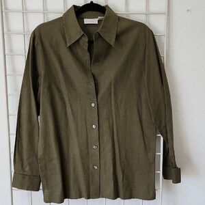 Worthinton Essentials Olive Green Button-Up Shirt Size Medium